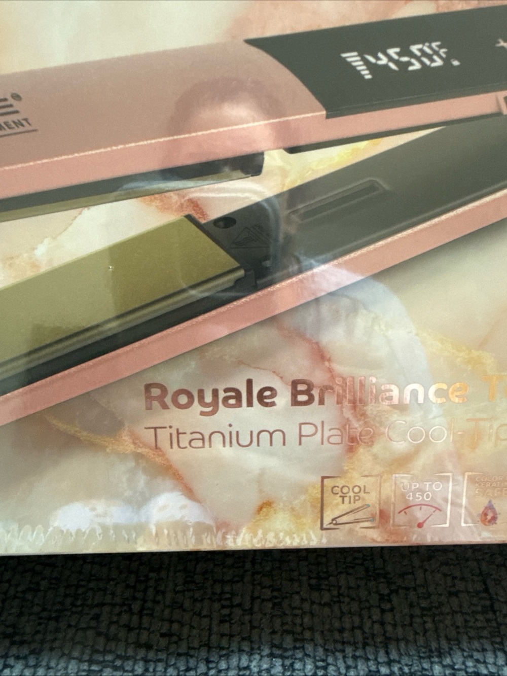Titanium Plate Hair Straightener - Rose Gold bundle
